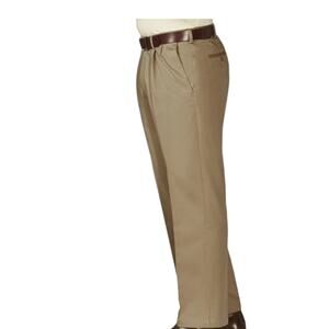 HAGGAR Work to Weekend Classic Pleated Khaki‎ Dress Pants Men’s Size 44W x 30L